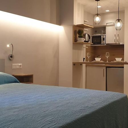 Stylish Studio Near Athens Hilton, Self Check-In! Esterno foto